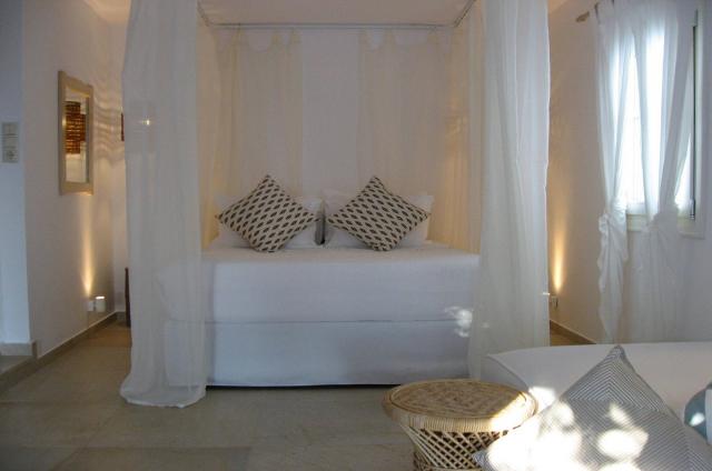 Honeymoon suites at Boutique Hotel in Naxos